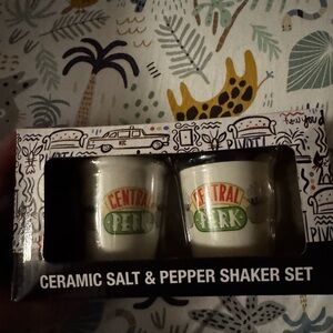 FRIENDS Central Perk Ceramic Salt & Pepper Shaker Set